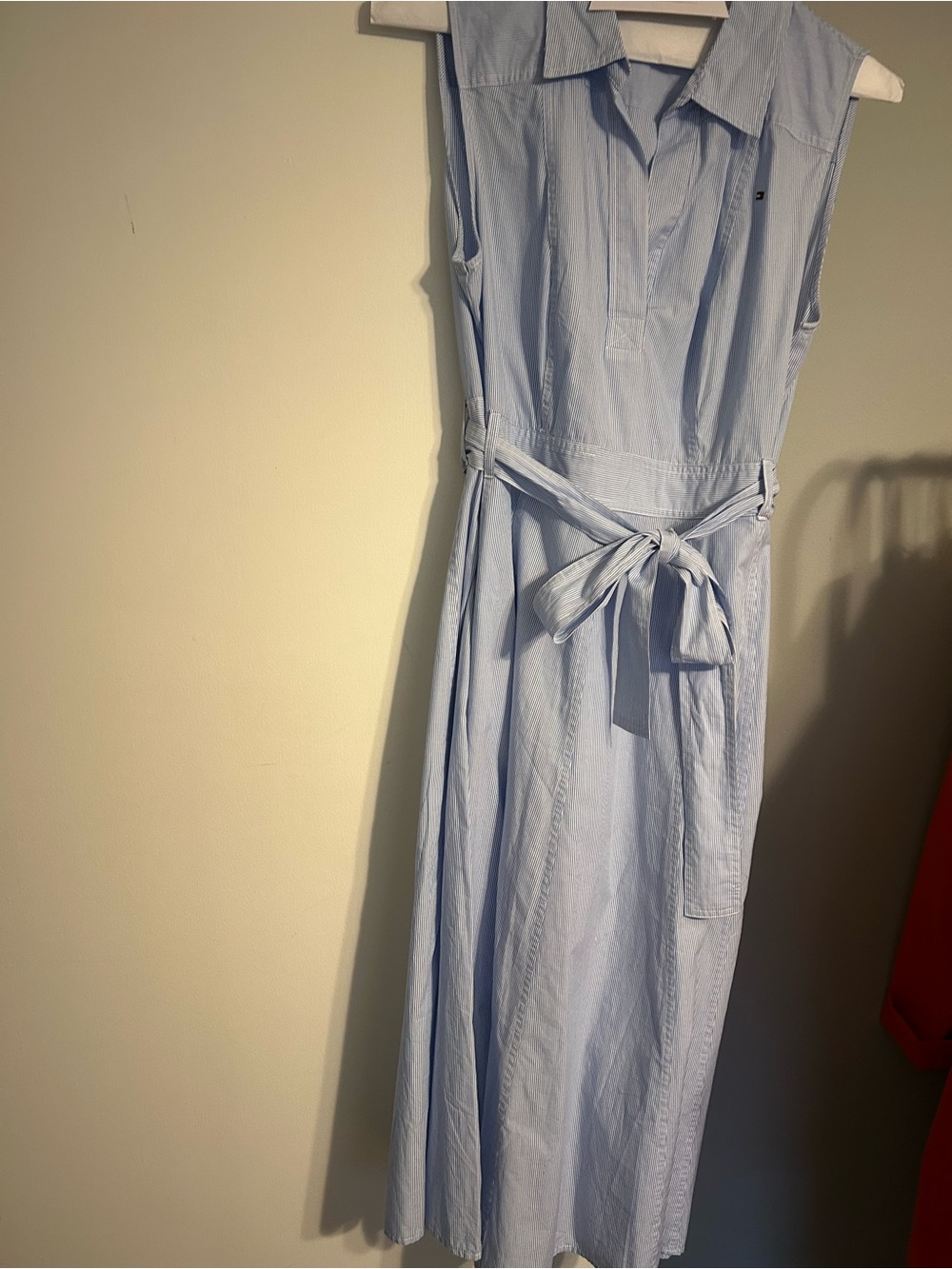 Tommy Hilfiger Light Blue Sleeveless Collared Tie-Waist Maxi Dress - Picture 2 of 3